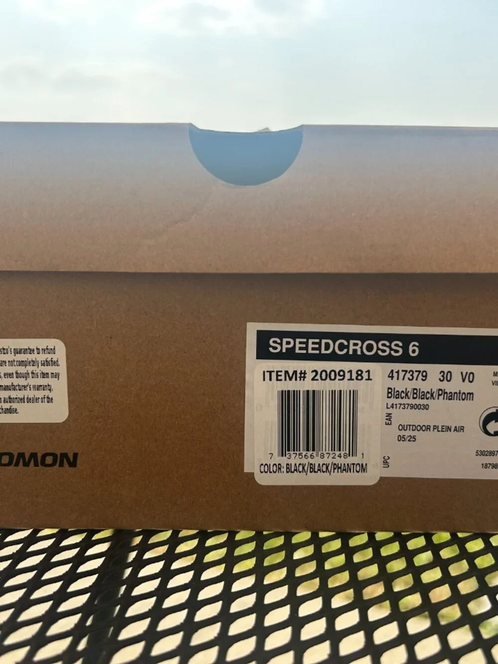 ✨ Salomon Black Athletic Shoe — Size 9 ✨  NEW WITH TAGS
